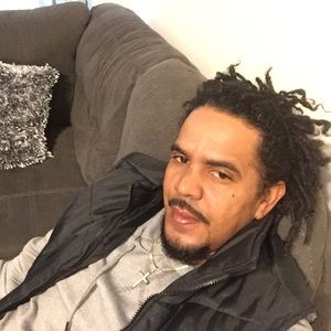 Meet your Posher, Lee